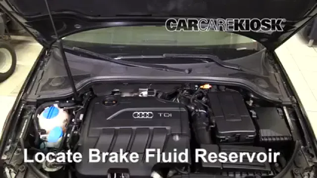 2011 Audi A3 TDI 2.0L 4 Cyl. Turbo Diesel Líquido de frenos Agregar fluido